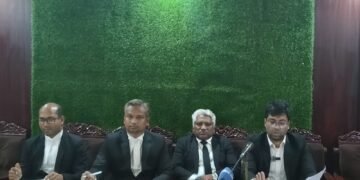 ধানের শীষের প্রার্থীর প্রতীক বরাদ্দ নিয়ে  চট্টগ্রামের জেলা প্রশাসকের বিরুদ্ধে অপপ্রচার, প্রতিবাদে সংবাদ সম্মেলন